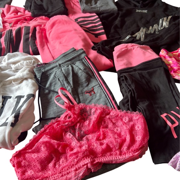 Huge Bundle of VS Woman's Clothing - Picture 4 of 14